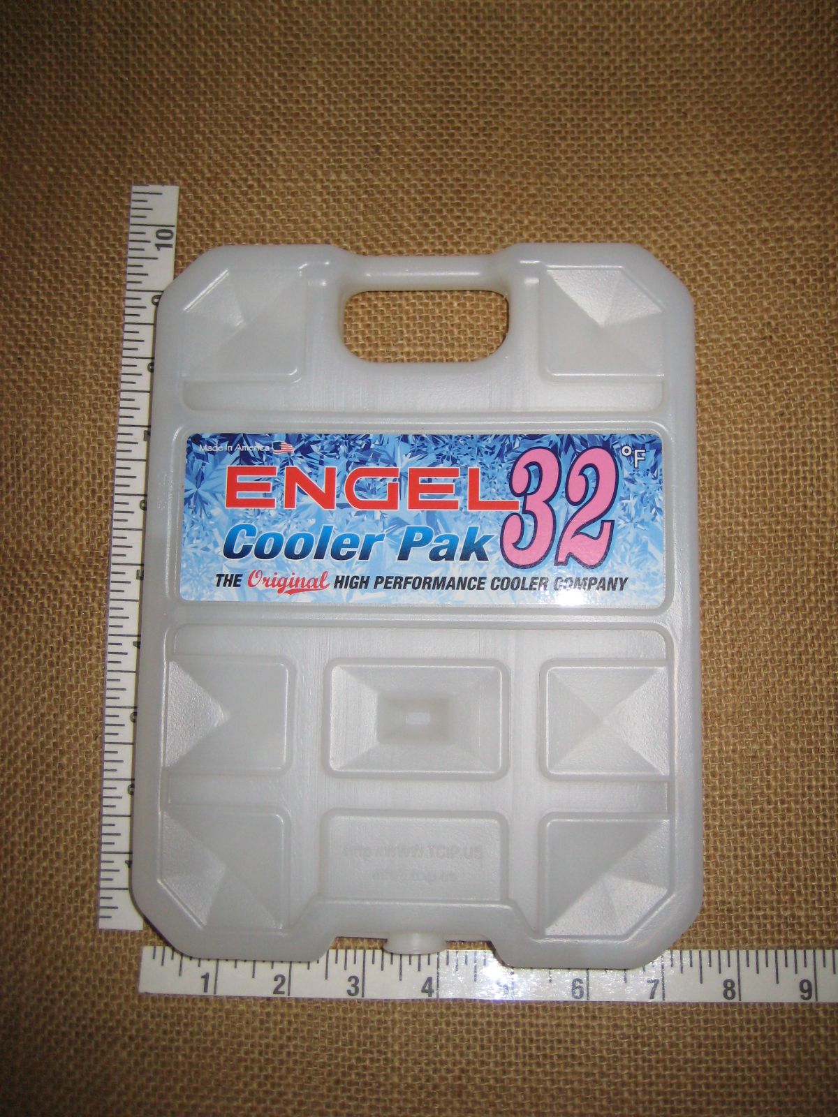Engel 32 Degree Medium Non Toxic Hard Shell Cooler Pak Ice Gel Cold Pack, 2 Lbs. - image 3 of 3