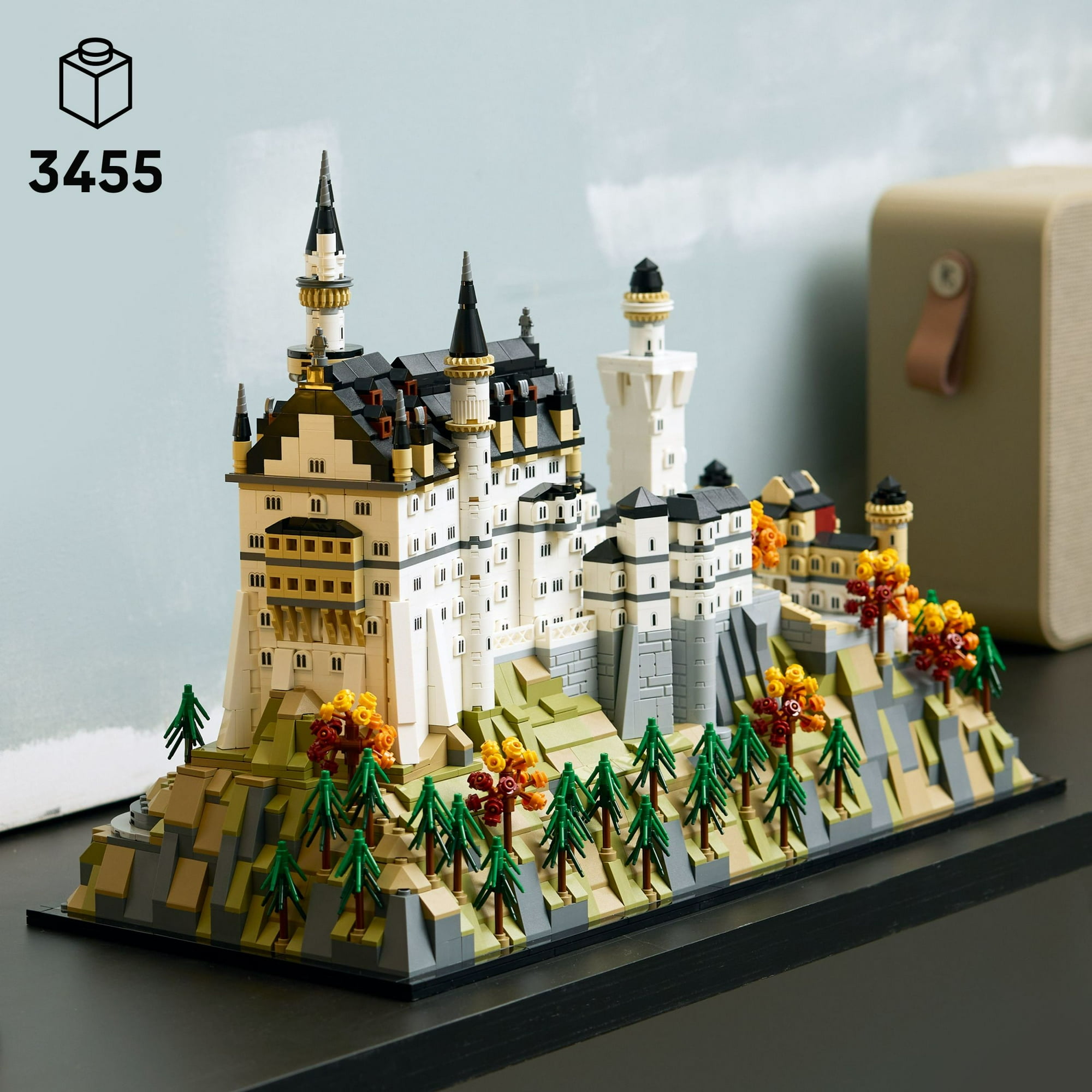 LEGO Architecture Neuschwanstein Castle 3D Puzzle - Collectible
