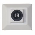 thumbnail image 1 of Valterra Prise de Port d'Alimentation DG61031VP Diamond Group; pour Chargement USB; Carré; 2 Ports d'Alimentation; Blanc; avec Montage Décoratif sur Cadre; 12 Volts/2.1 Ampères, 1 of 4