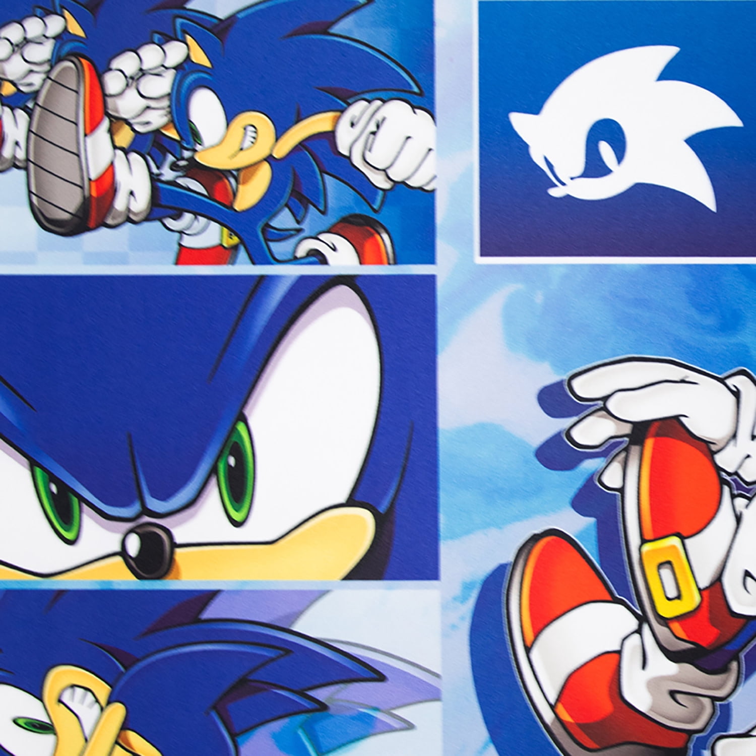 KESS: Sonic: Playmat - Modern Sonic - 23.75 x 13.5" Neoprene, Non-Slip, Tabletop Accessory, Comfort & Protection, Card-Board-Dice-RPG Games, Mouse Pad