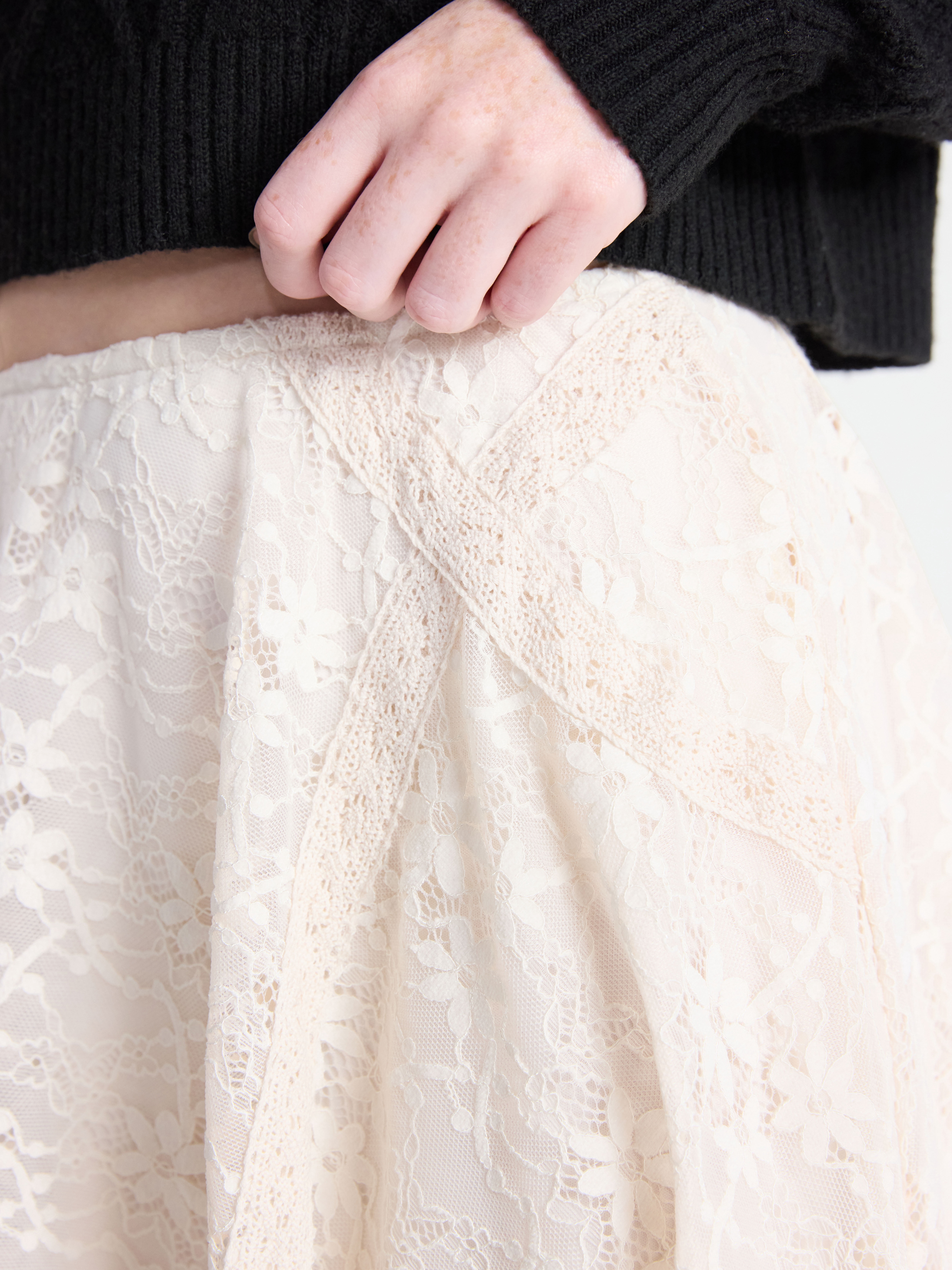 No Boundaries Lace Flouncy Mini Skirt, Women's