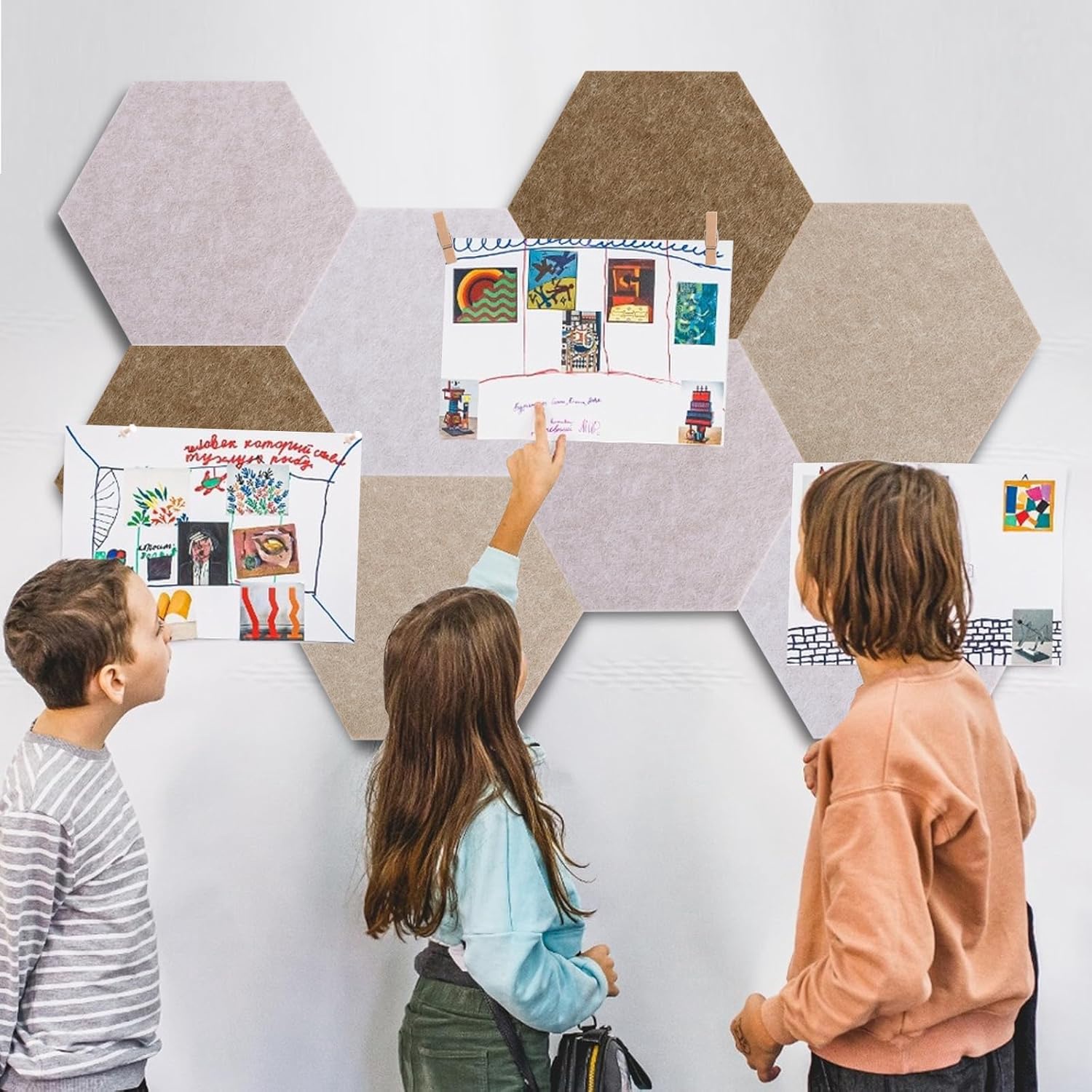 8 Pcs Hexagon Bulletin Board with 50 Pushpins & 10 Wooden Clip Pins Adhesive Cork Board for Wall，Felt Pin Board for School，Office Decor（Wood Brown）
