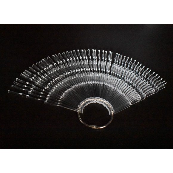 1 Set 150 Tips Nail Polish Color Display Nail Color Display Sticks Plastic Nail Tips with Metal Split Ring Holder(Clear)