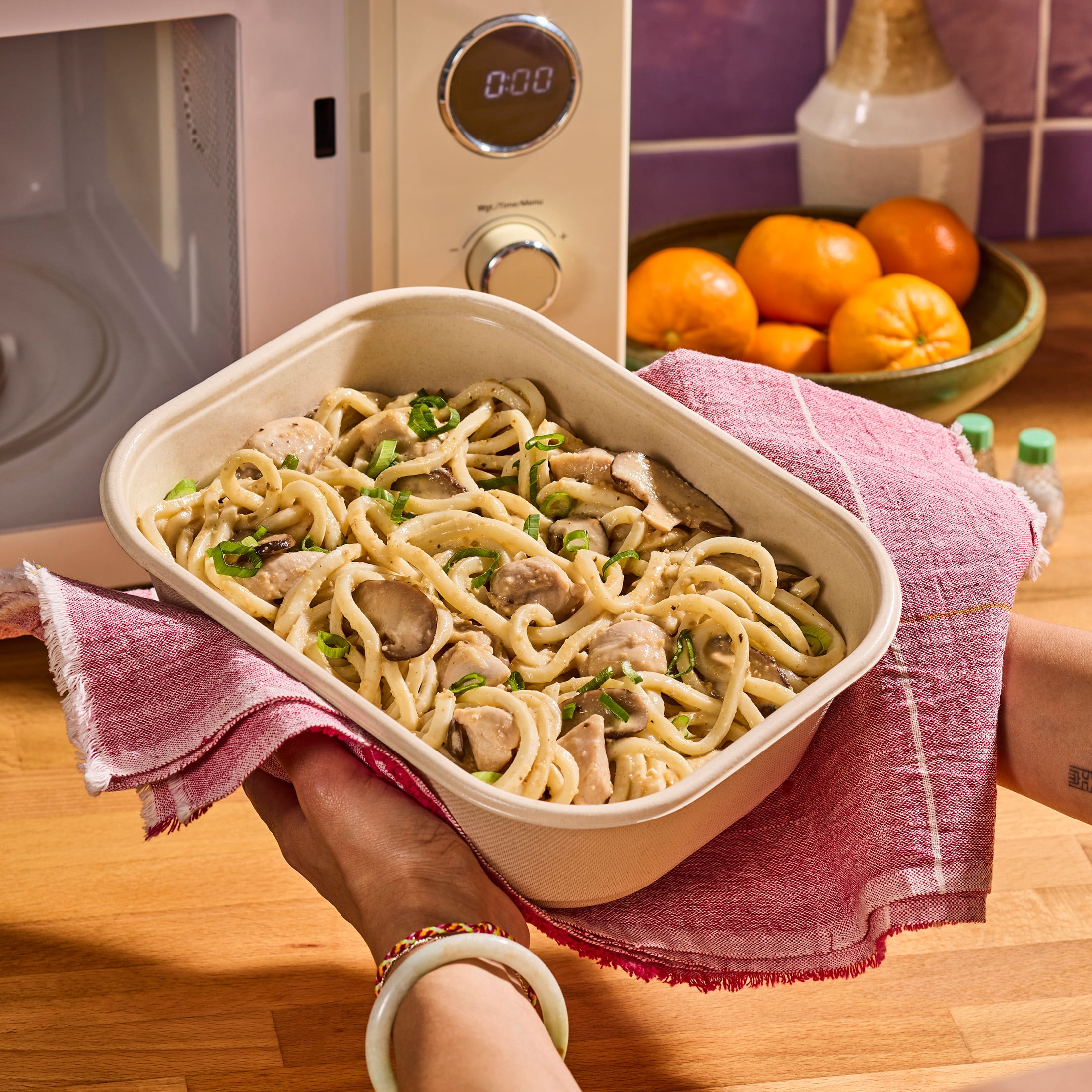 MiLa Creamy Udon Noodles with Chicken & Shiitake Mushrooms, 38 oz