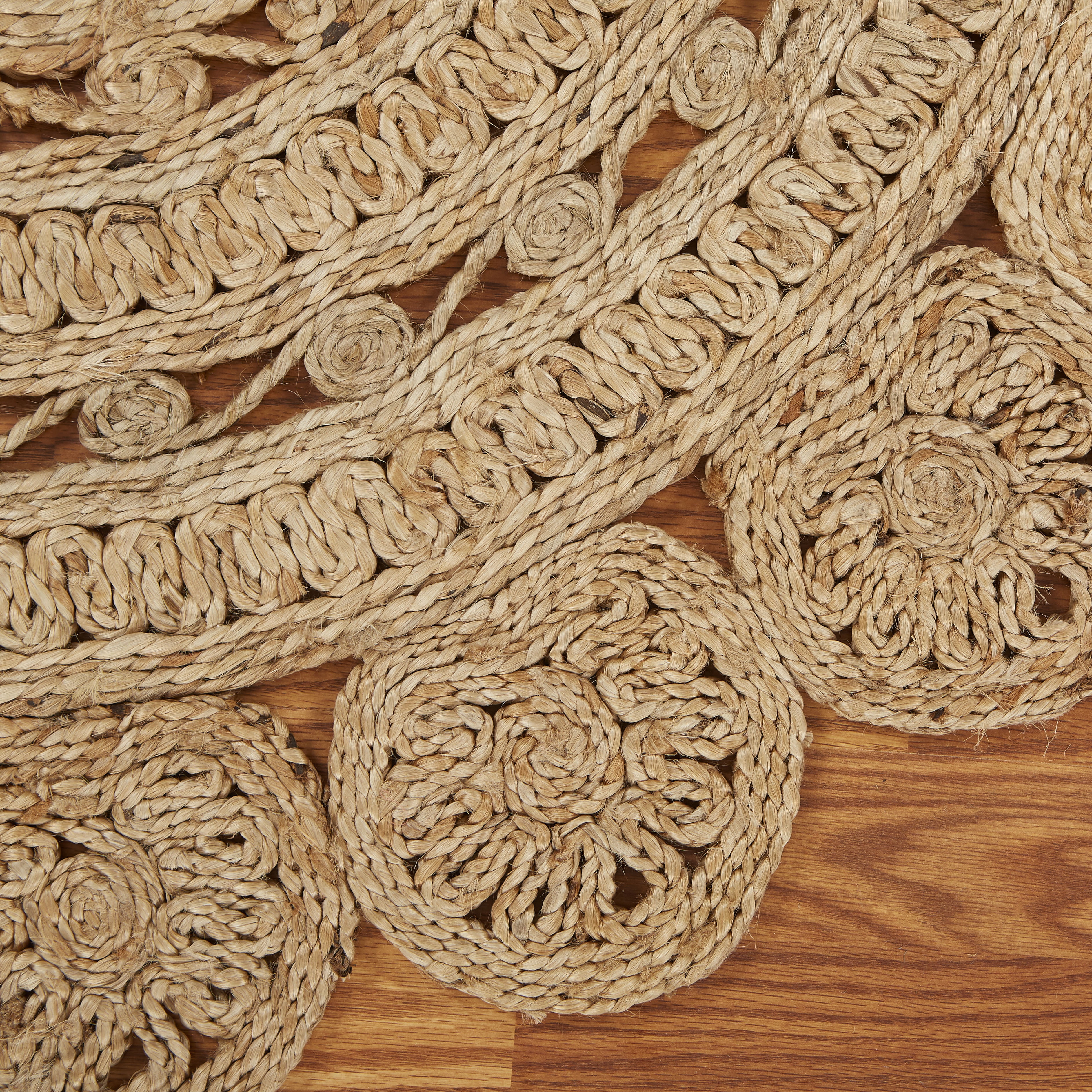 Harlow Hill Cora 8' Round Tan/Beige Geometric Hand Braided Reversible Jute Indoor Area Rug