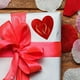 thumbnail image 4 of Rollo de Pegatinas de Corazón, 500 Unidades, Etiquetas Autoadhesivas de Afecto, Pegatinas Térmicas de Papel Rojo, Suministros para Manualidades de San Valentín, Seguro para Ropa, Papel Holográfico, 2, 4 of 6