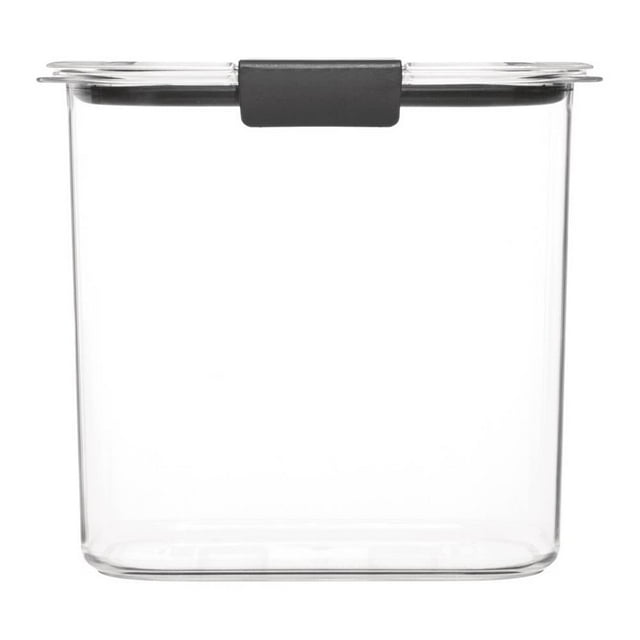 Contenedor Rubbermaid Brilliance de 2.8 litros con diseño transparente y tapa hermética con cierre negro, apto para almacenamiento modular y organización de despensa. Material duradero, libre de BPA y apto para lavavajillas, mantiene la frescura de los alimentos con tapa intercambiable.