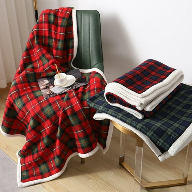 Christmas Red Green Plaid Blanket | Soft Warm Throw for Sofa Bed | Polyester Cozy Snuggle Blanket with Lambskin Reverse | 39x55 Inches Holiday Home Decor