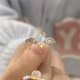 thumbnail image 1 of Nuevos anillos de mariposa a la moda, hojas de Zirconia cúbica brillante, anillo de dedo ajustable geométrico, regalos de joyería delicada minimalista para niñas Deng Xun unisex, 1 of 2