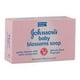 thumbnail image 3 of Jabón Johnson's Baby Blossoms paquete de 3 (3.53 oz aprox), 3 of 5