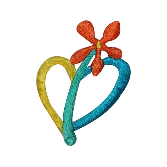ID 3262A Flower Heart Shape Patch Valentine Day Love Embroidered IronOn Applique