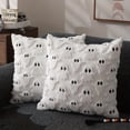 thumbnail image 1 of Juego de 2 Fundas de Almohada de Halloween 18x18 Pulgadas Blancas Ghost Fundas de Cojín de Tiro Suaves de Felpa de Pelo Lana Funda de Cojín para Sofá Silla Sofá Recámara Sala de Estar Decoración Del, 1 of 13