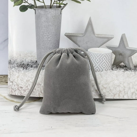Kumdkd Velvet Drawstring Bags 2.75x3.54 inch Small Gift Pouches for Jewelry Wedding Christmas Party Favors Treasure Keepsake Sachets
