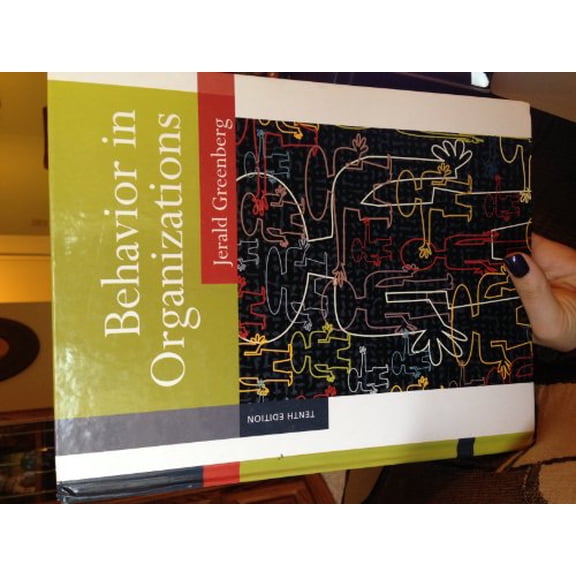 Pre-Owned Behavior in Organizations (Hardcover) 0136090192 9780136090199