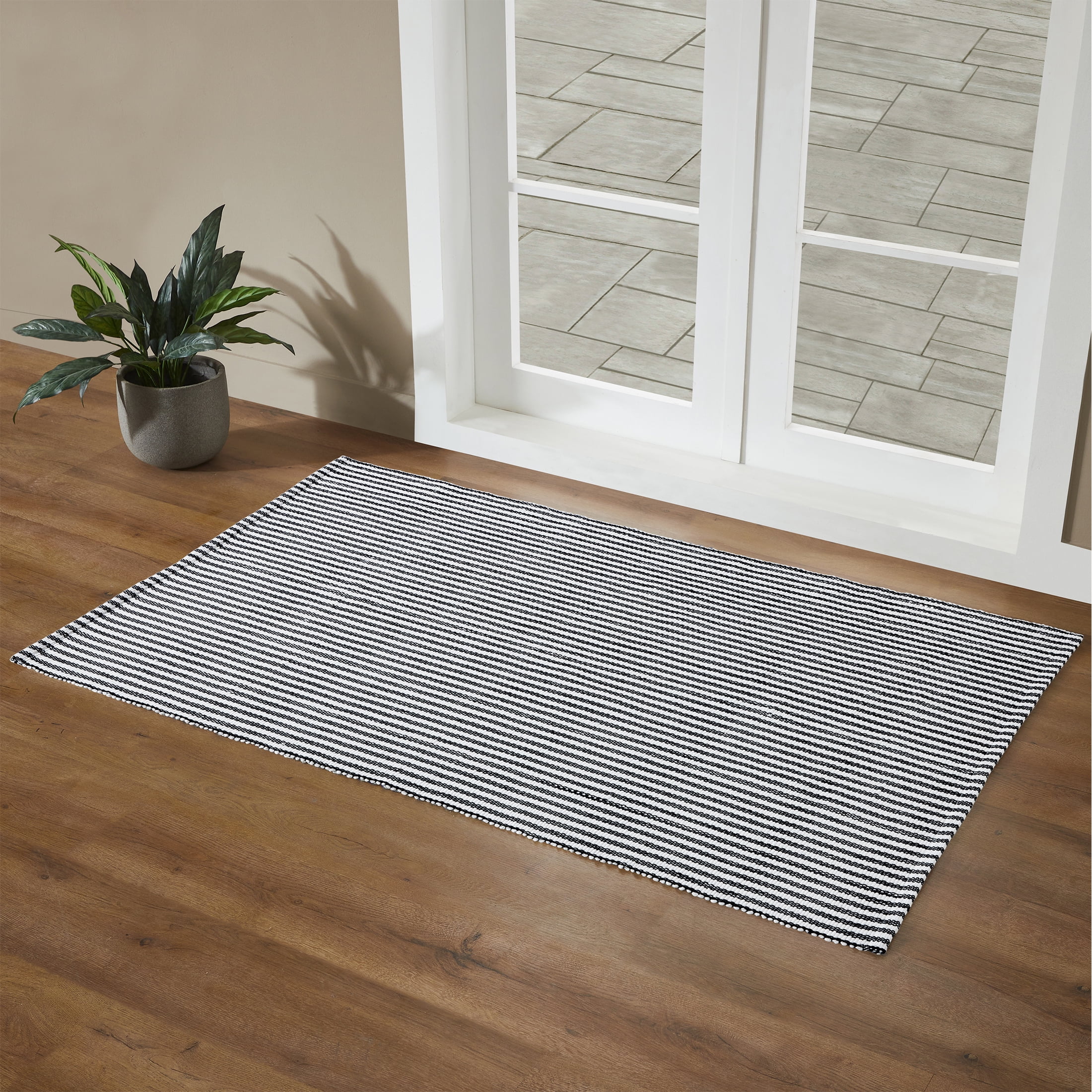 My Texas House Halloween Black Striped Indoor/Outdoor Layering Rug, 38" x 58"