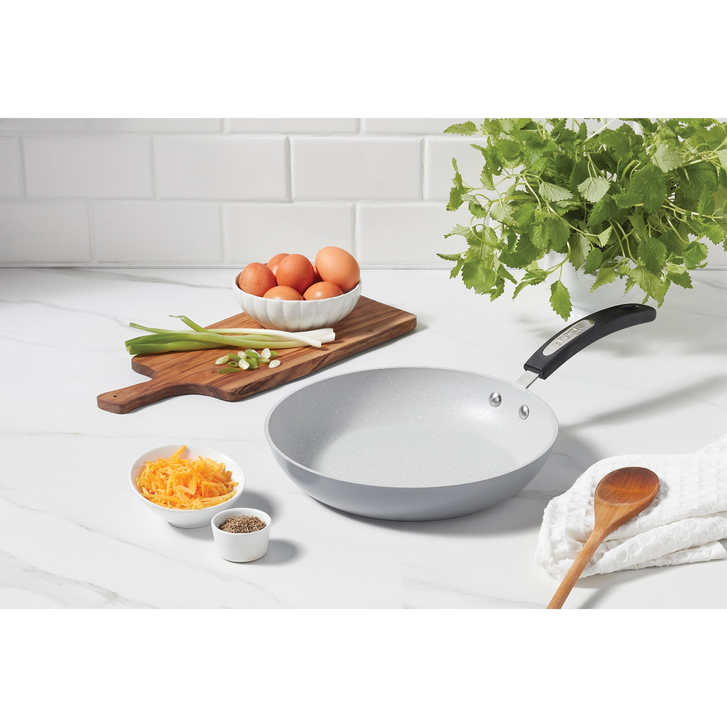 THE ROCK by Starfrit Terra 10-In. Ceramic Non-Stick Fry Pan with Bakelite Handle