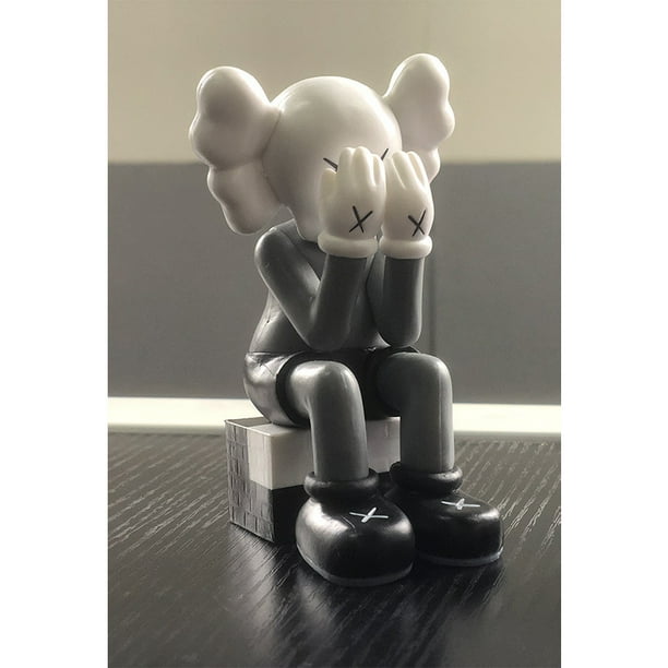 La Oficina de manos de kaws se cubre la cara, las muñecas de kaus, la calle sésamo, los ojos xx, la decoración del escritorio del coche de kaws, la moda juega a mano Xishao Juguetes