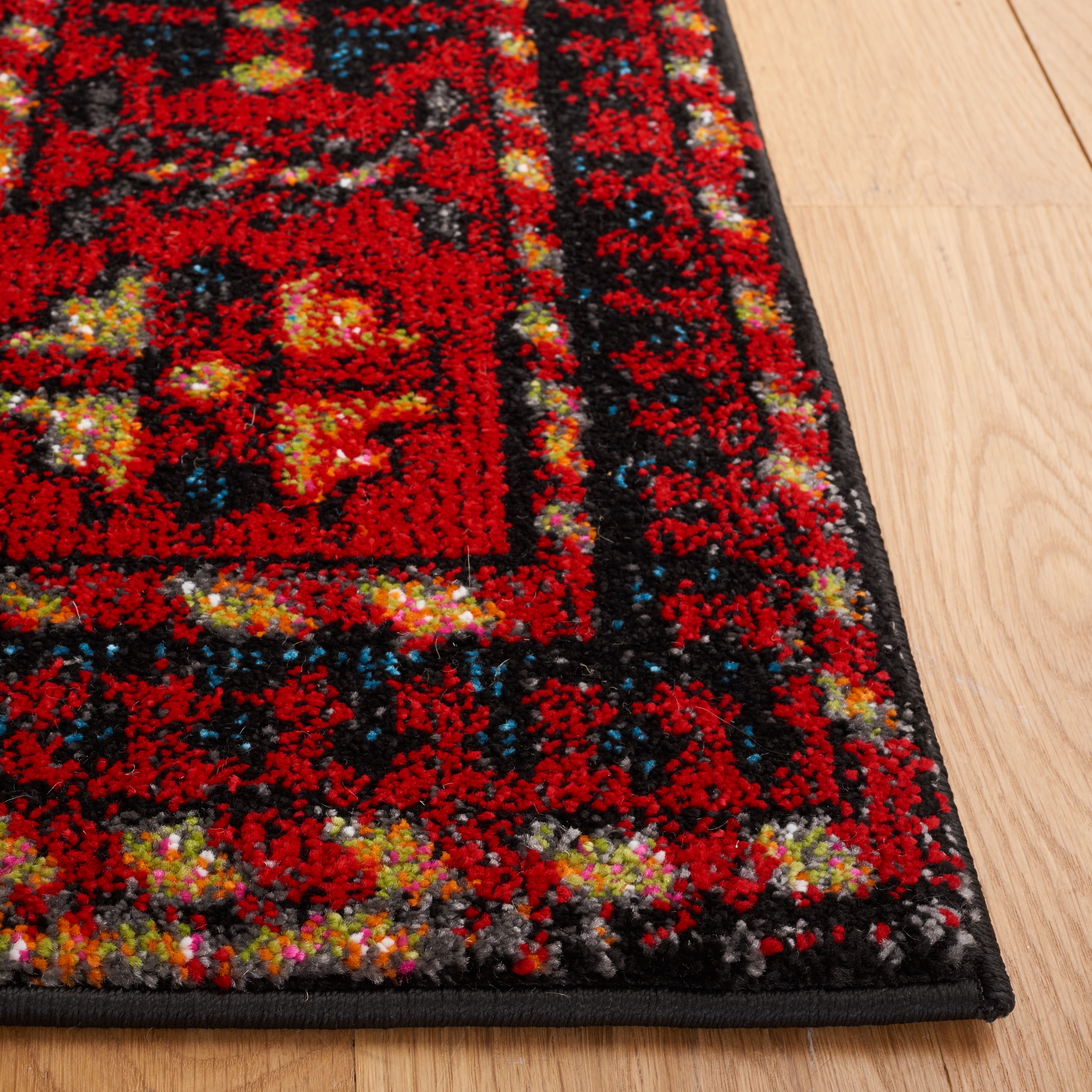 SAFAVIEH Vintage Hamadan Edin Oriental Area Rug, Red/Light Blue, 6'7" x 6'7" Square
