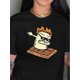 thumbnail image 1 of Camiseta elegante con letras para mujer: manga corta informal, cuello redondo y diseño divertido de malvaviscos y chocolate. Lavable a máquina. Para adultos, hombres, mujeres, adolescentes, jóvenes., 1 of 7