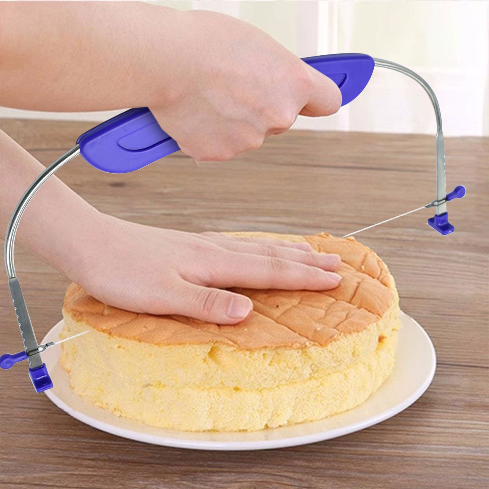 Trancheuse à Gâteau à 3 Lames Réglables - Fils Ajustables 10-110 Mm, Guide De Mesure, Pour Couper Les Couches De Gâteau