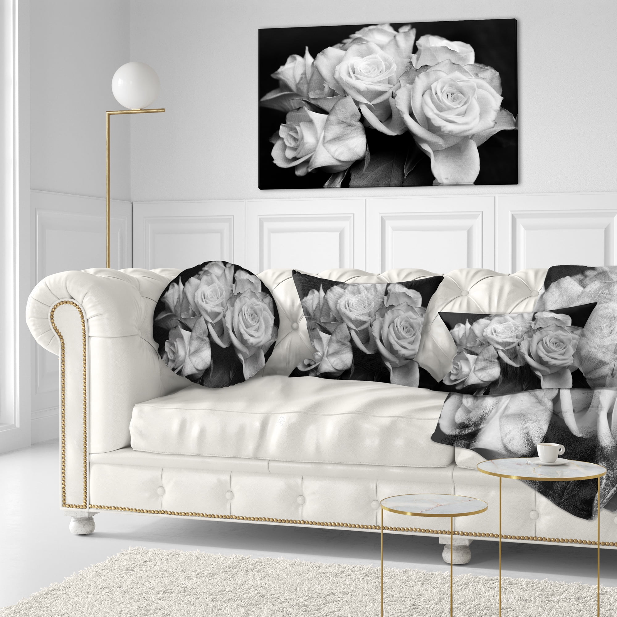 Designart 'Bunch of Roses Black and White ' Floral Art Canvas Print
