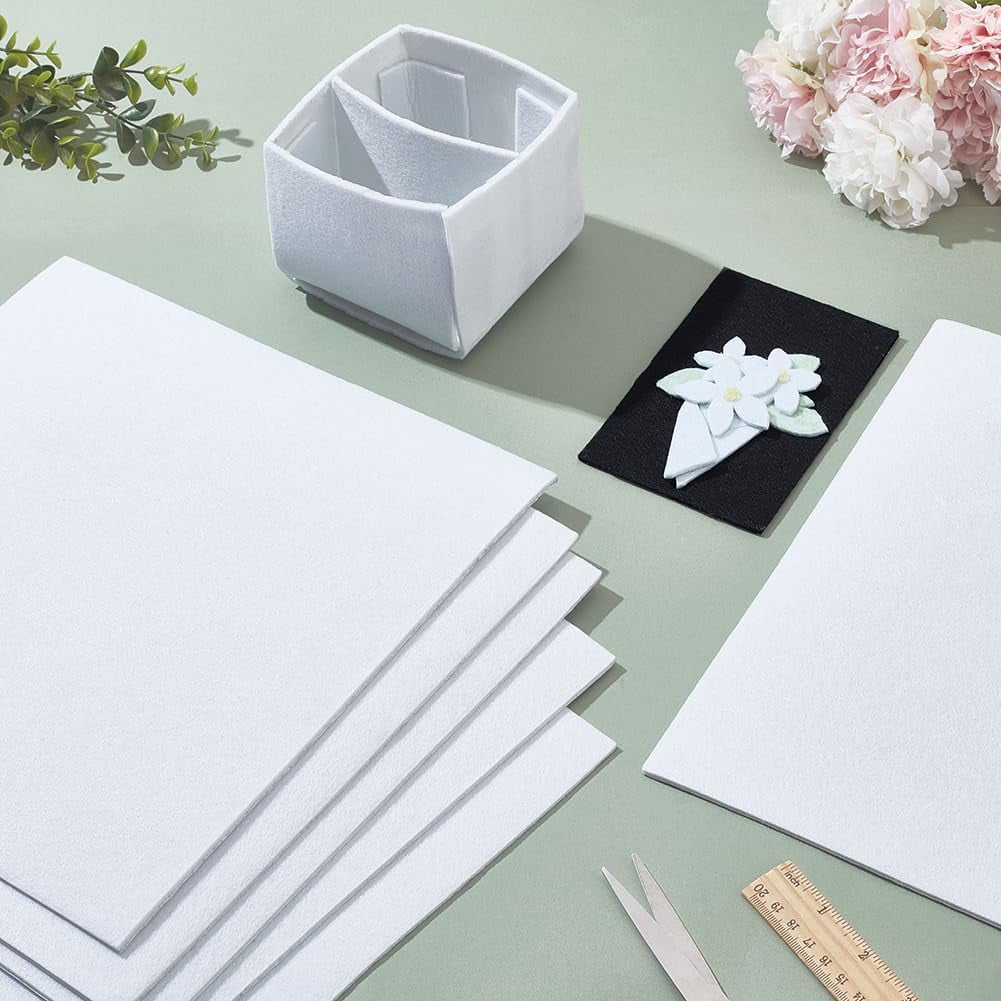 8Pcs 12x12inches Felt Fabric Sheets for DIY Crafts Squares Self Adhesive Felt Fabric 3mm/0.1Inches Thick Stick Felt Fabric for Sewing Patchwork Material (White) White DIY