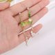 thumbnail image 5 of Pendientes asimétricos, pendientes de perlas de flores de gato verdes y piedras preciosas largas LingWen 9024719148403, 5 of 5