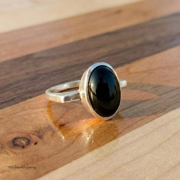 TRIDHA SILVER- Black Onyx Ring | Handmade 925 Sterling Silver Gemstone Ring Featuring Bold Minimalist Design and Modern Unisex Fashion Accessory
