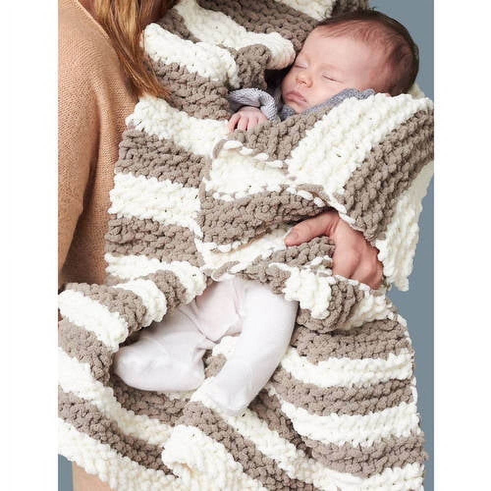 Bernat® Baby Blanket™ #6 Super Bulky Polyester Yarn, Baby Sand 10.5oz/300g, 220 Yards