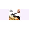 thumbnail image 2 of Pinzas OXO Good Grips Locking de 23 cm con cabezales de nailon, 2 of 6