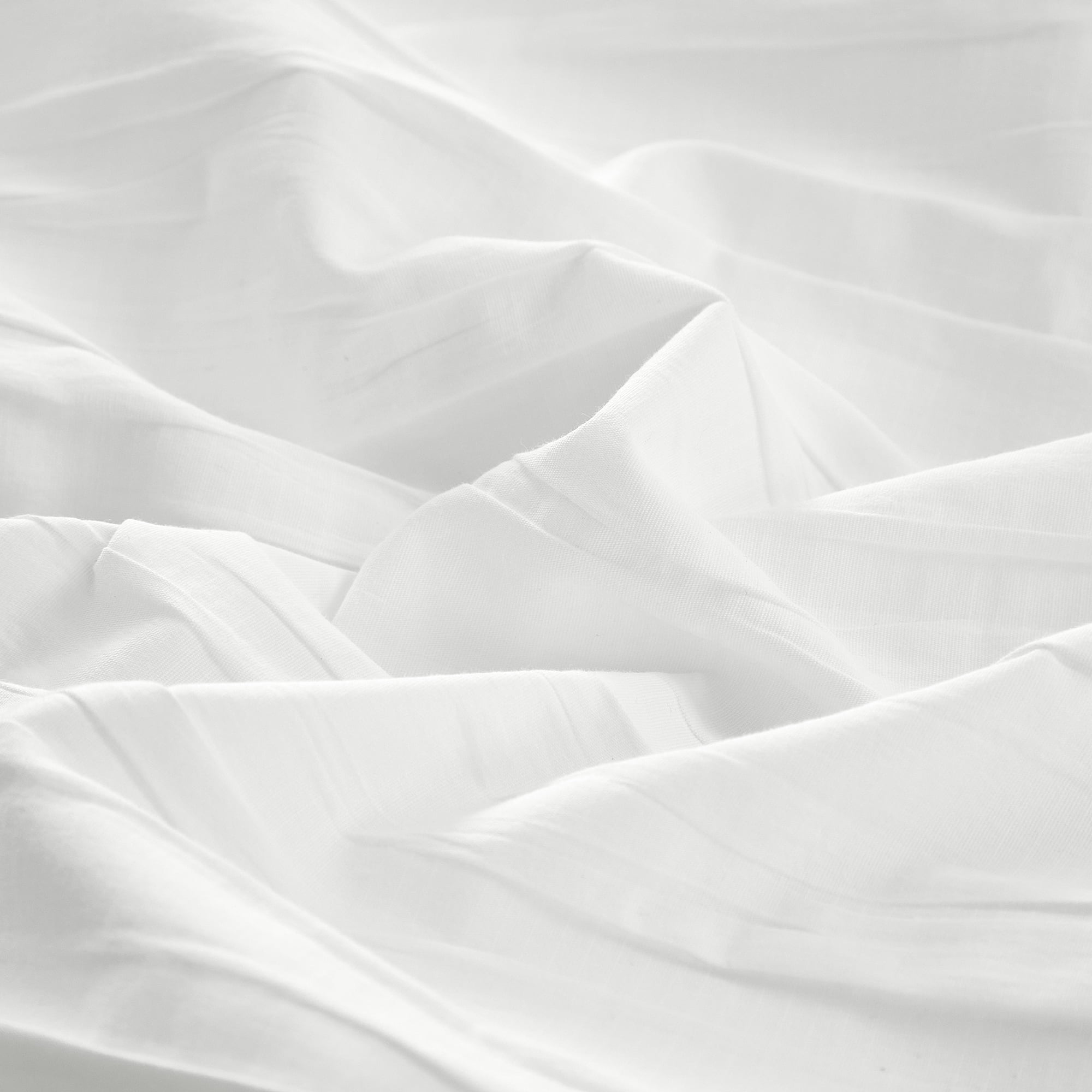 Better Homes & Gardens 7 Piece Crinkle Pleated Bed in a Bag Comforter Set with Sheets, Queen