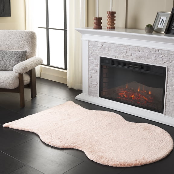 Safavieh Faux Sheep Skin Alexus Geometric Area Rug, Light Pink, 4' x 6'