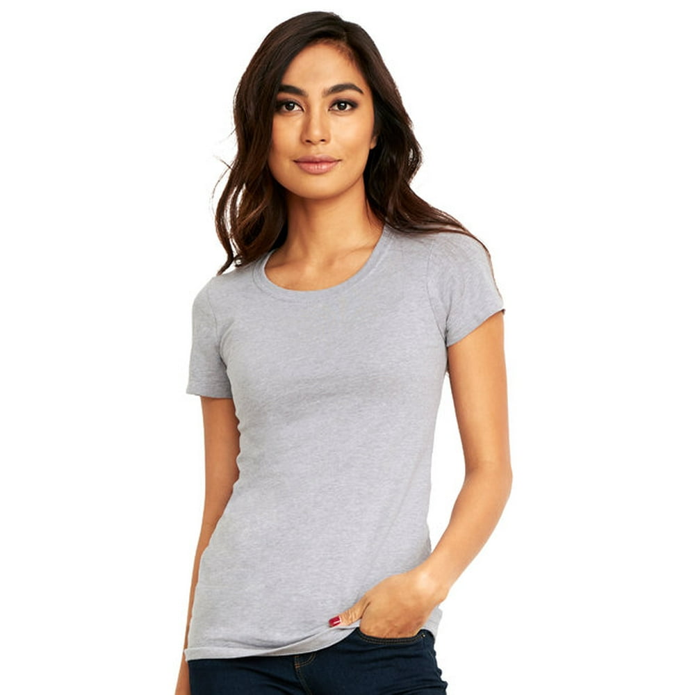 wear t shirt under dress shirt