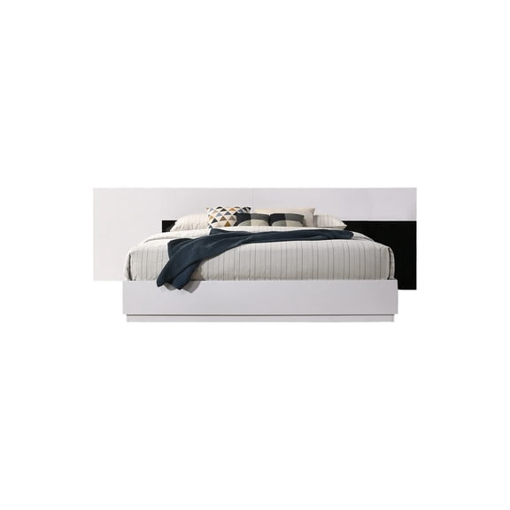 Best Master Bahamas Poplar Wood California King Platform Bed in Black/White