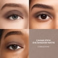 thumbnail image 2 of Lápiz de Sombra de Ojos Laura Mercier Caviar Mate a Prueba de Agua, 2 of 9