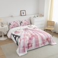 thumbnail image 3 of Ensemble de Literie Rose Mode Robe Girly Tour Eiffel Paris Ensemble de Couette Romantique Thème Maquillage Literie Ensembles de Couette Rose Vif Filles Talons Hauts Noirs Imprimé Insert de Couette Imprimé Parfum Couette Simple, 3 of 6
