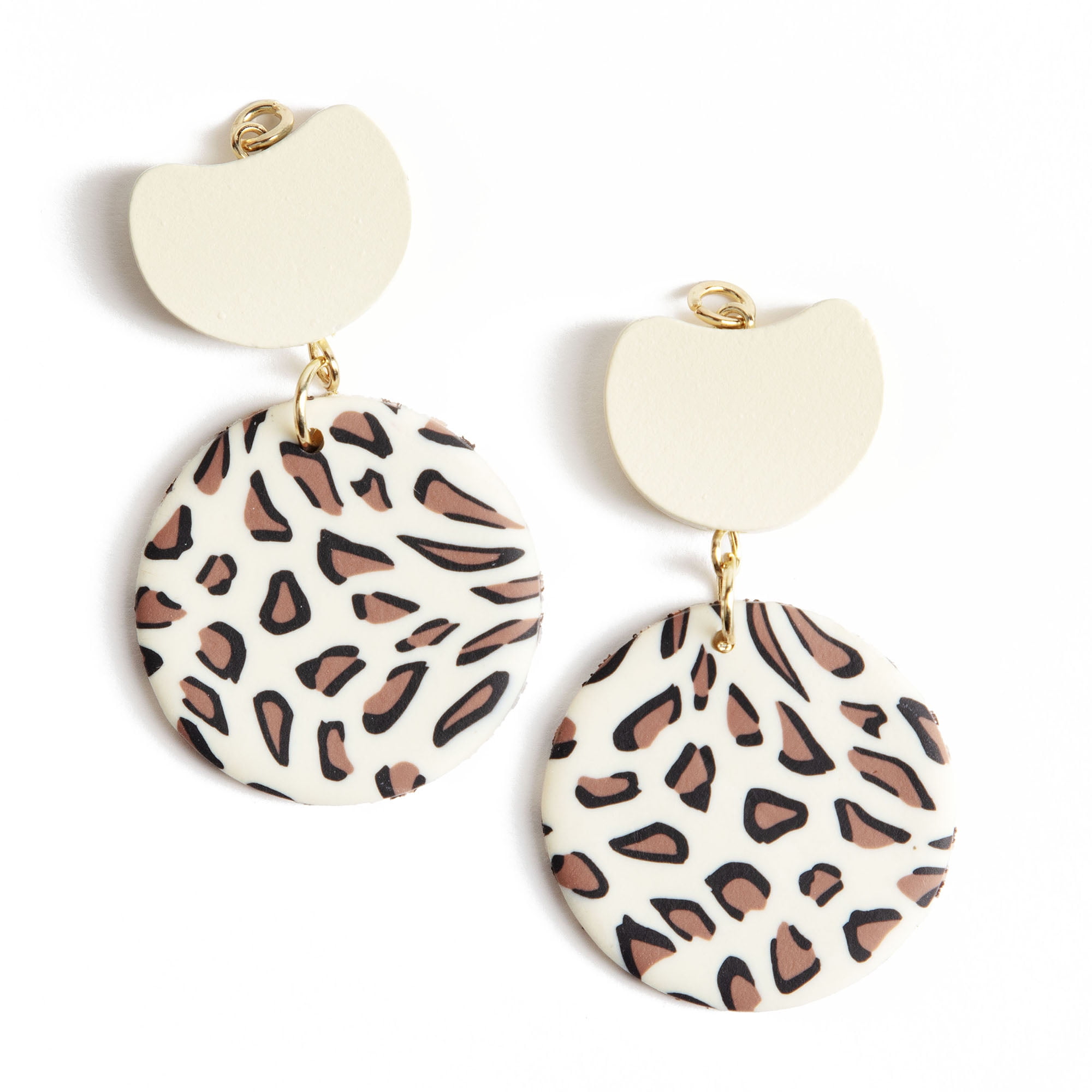 (2 pack) Cousin DIY Cheetah Print Jewelry Dangle Accents, Polymer Clay/Metal, 2 Piece Set, Unisex, Adults