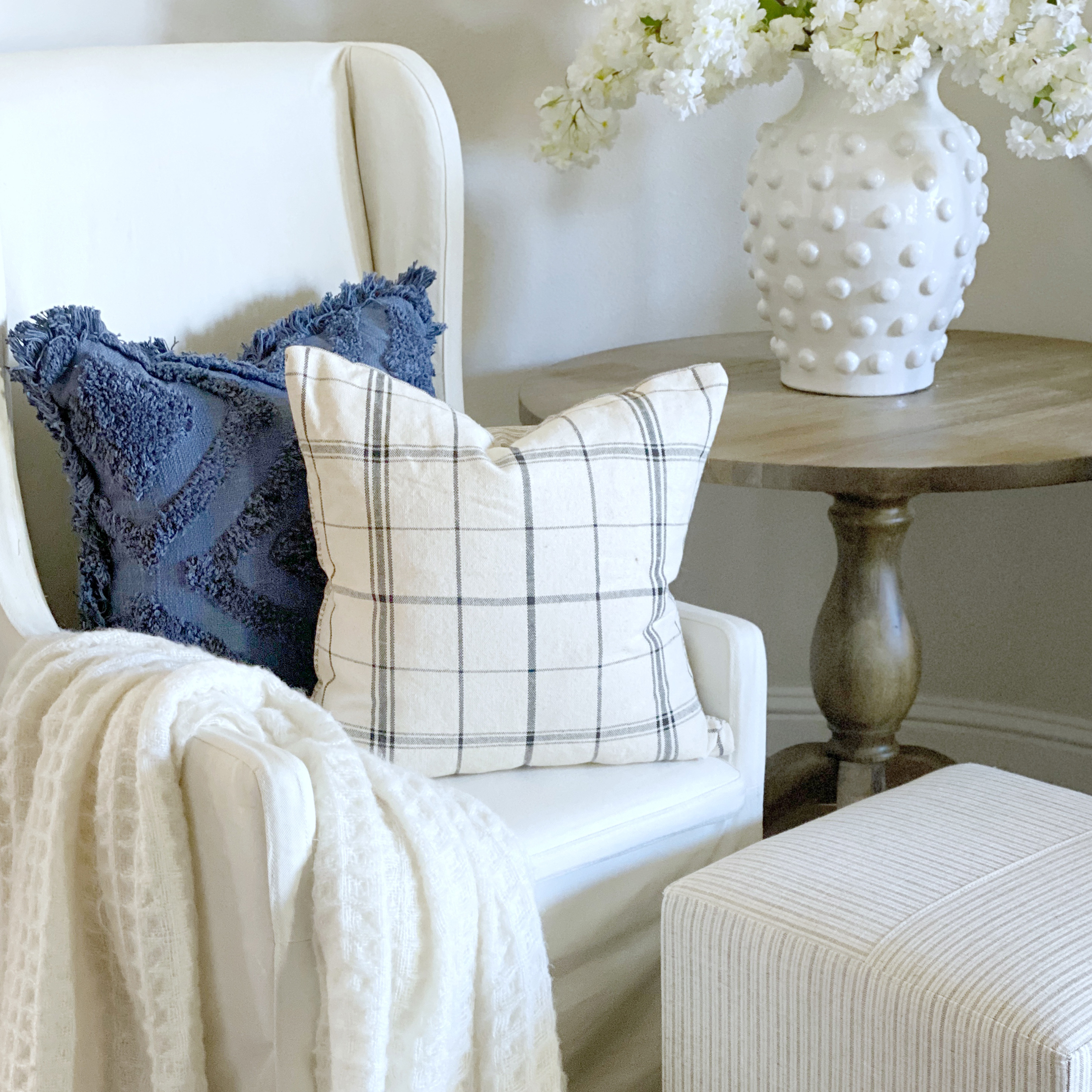 Picking The Right Throw Pillows For Your Grey Couch Chrissy Marie Blog