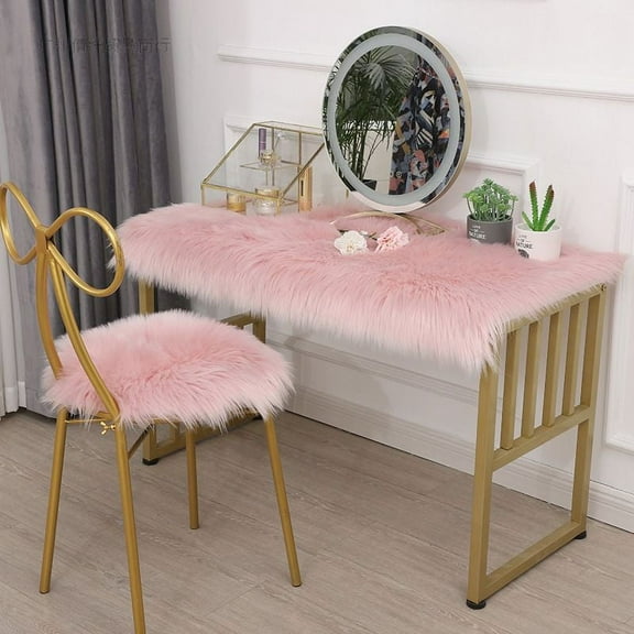 ERDOUY Solid Color Plush Table Runner,Faux Sheepskin Decorative Shaggy Dresser Scarf,Not-Slip Desk Pad Food for Christmas Weddin,Luxury False Fur Dresser Tablecloth-Rose 40x40cm(16x16inch)