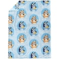 thumbnail image 3 of Manta de peluche Jay Franco Bluey & Bingo para niños, 117 x 152 cm, 3 of 5