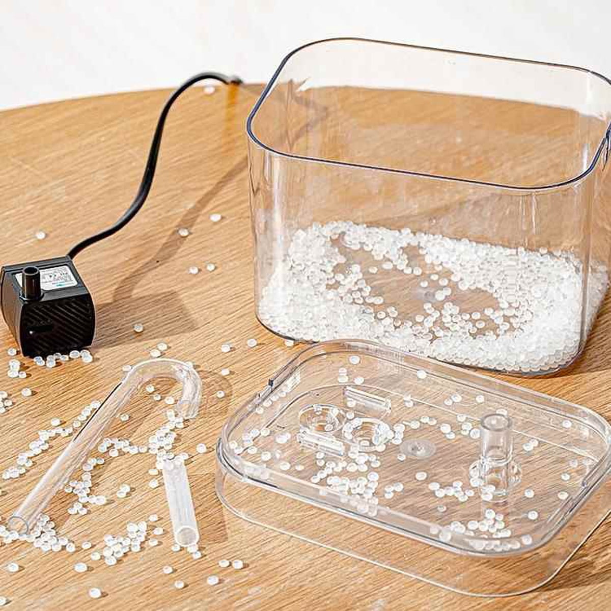 Cat Water Fountain Pet Water Feeder USB 5 Volts Electric Water Dispenser 0.4 Gallon