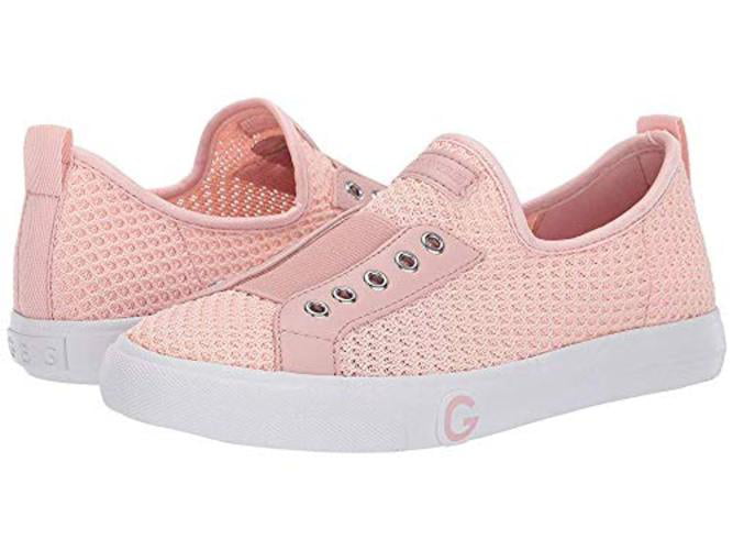 guess light pink shoes
