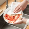 thumbnail image 1 of Toallitas de limpieza de cocina antiadherentes - Paños de cocina no tejidos reutilizables lavables que absorben aceite | Paño desechable húmedo y seco para superficies domésticas | 1 Pieza | 25x25, 1 of 6
