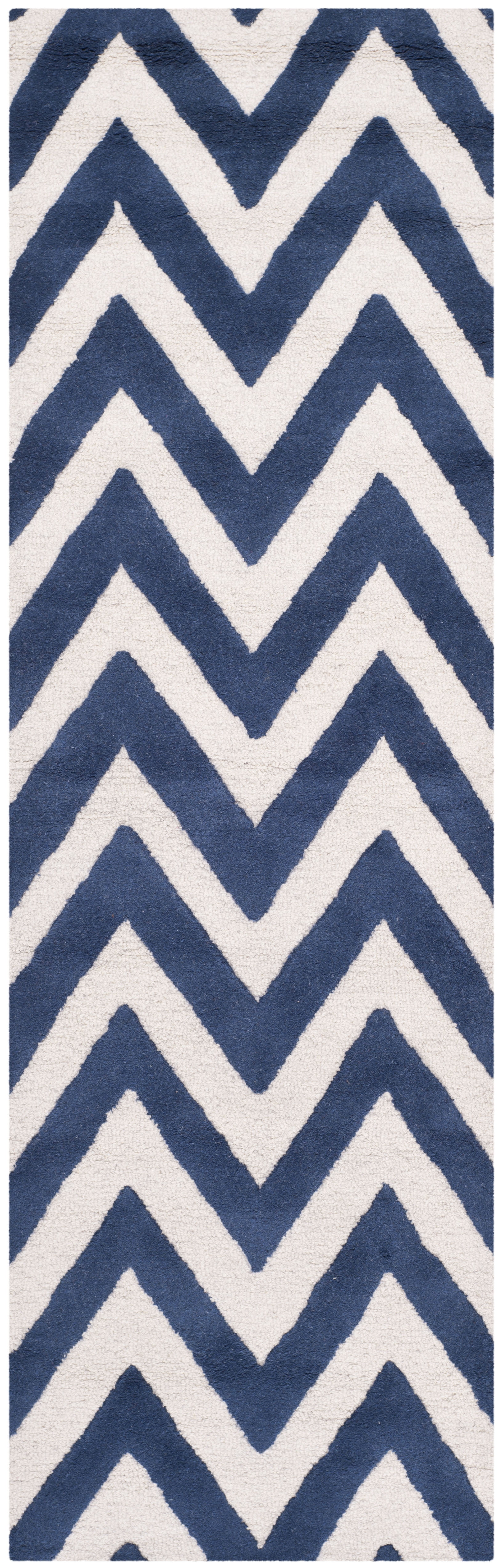 SAFAVIEH Cambridge Kaitlyn Zig Zag Stripes Wool Runner Rug, Navy/Ivory, 2'6" x 16'