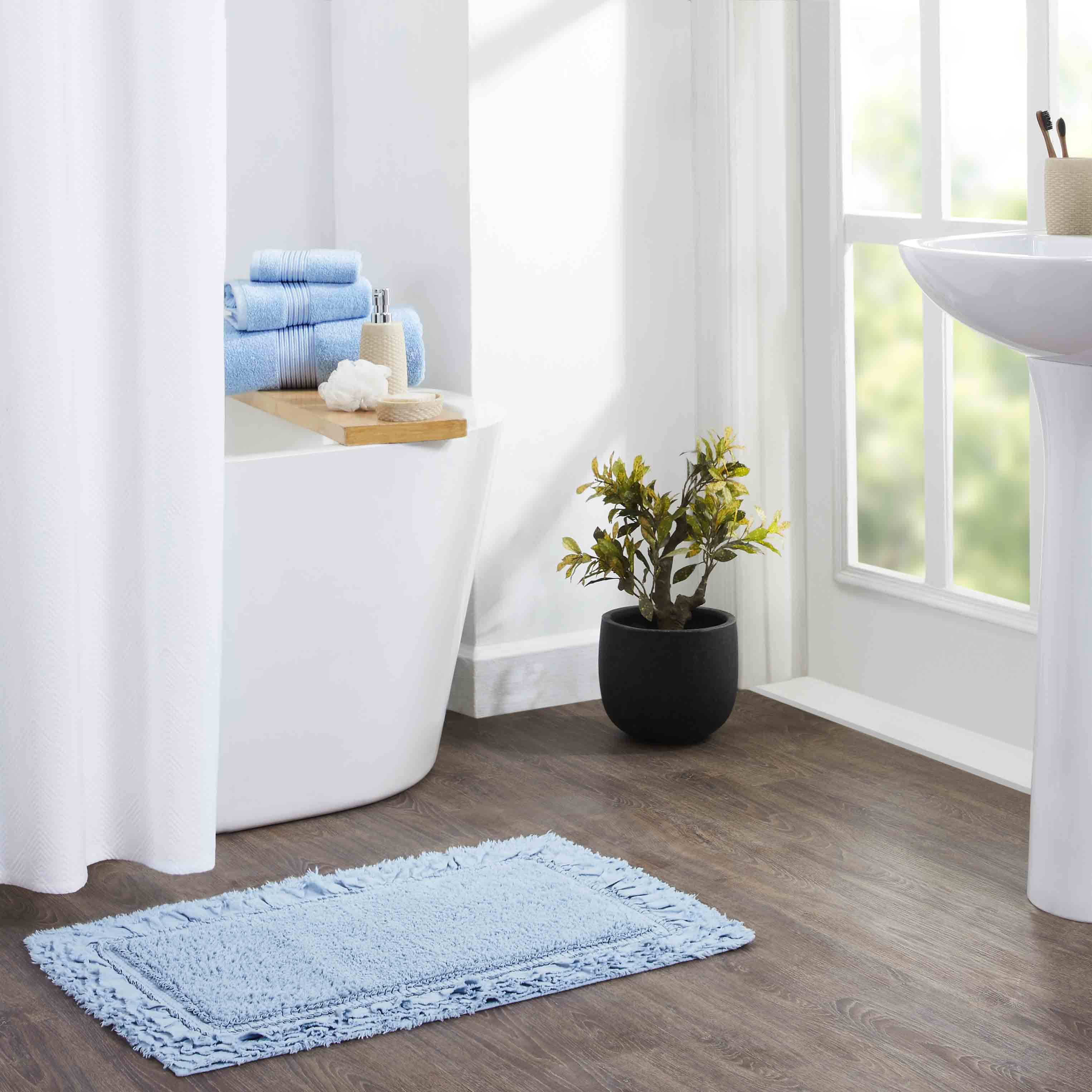 Simply Shabby Chic Ruffle Bath Rug, Blue Rush, 20 x 30