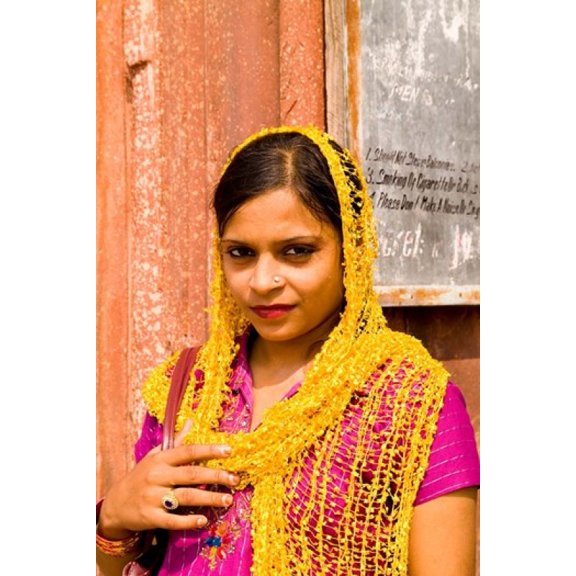 Woman in Colorful Sari in Old Delhi India Canvas Art - Bill Bachmann  DanitaDelimont (25 x 37)