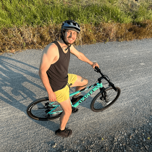 AVASTA, Mountain Bike, 27.5 inch, 21-Speed, Aluminum Frame