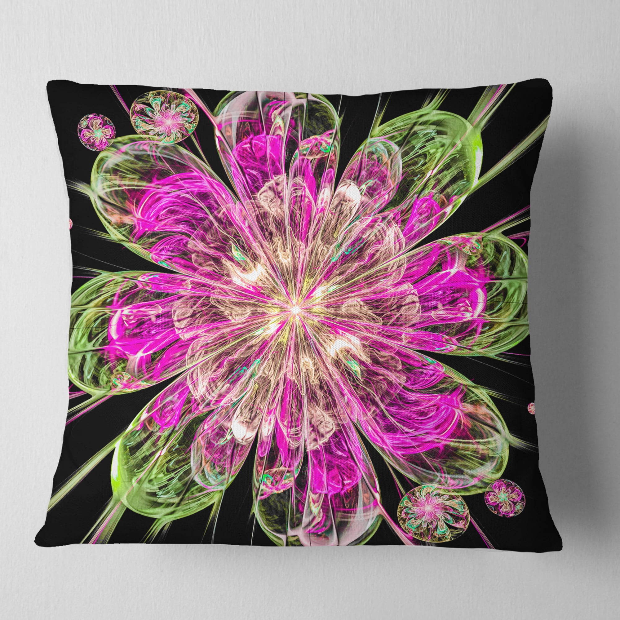 Designart 18" x 18" Green Polyester Throw Pillow