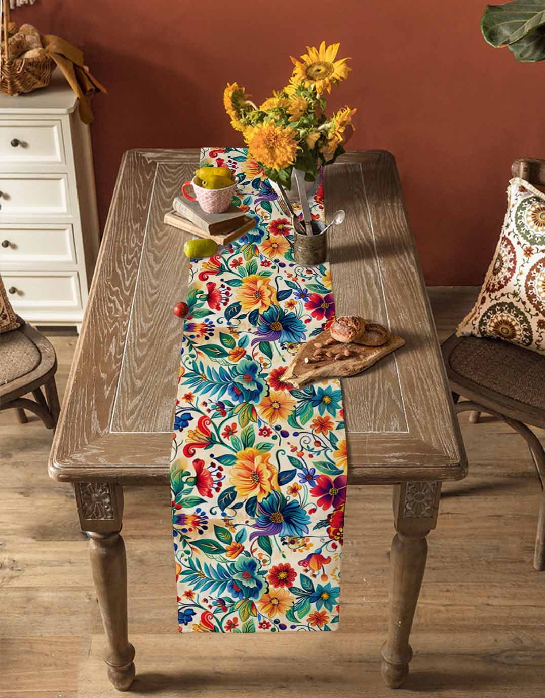Ldtrchee Vintage Botanical Table Runner 72 Inches, Spring Floral Summer Vintage Bed Runner Dresser Scarves Tabletop for Indoor Outdoor Parties/Ceremony/Banquet, 16" x 72"