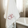 thumbnail image 2 of Serviette de Bain Brodée Cœurs, 2 of 5